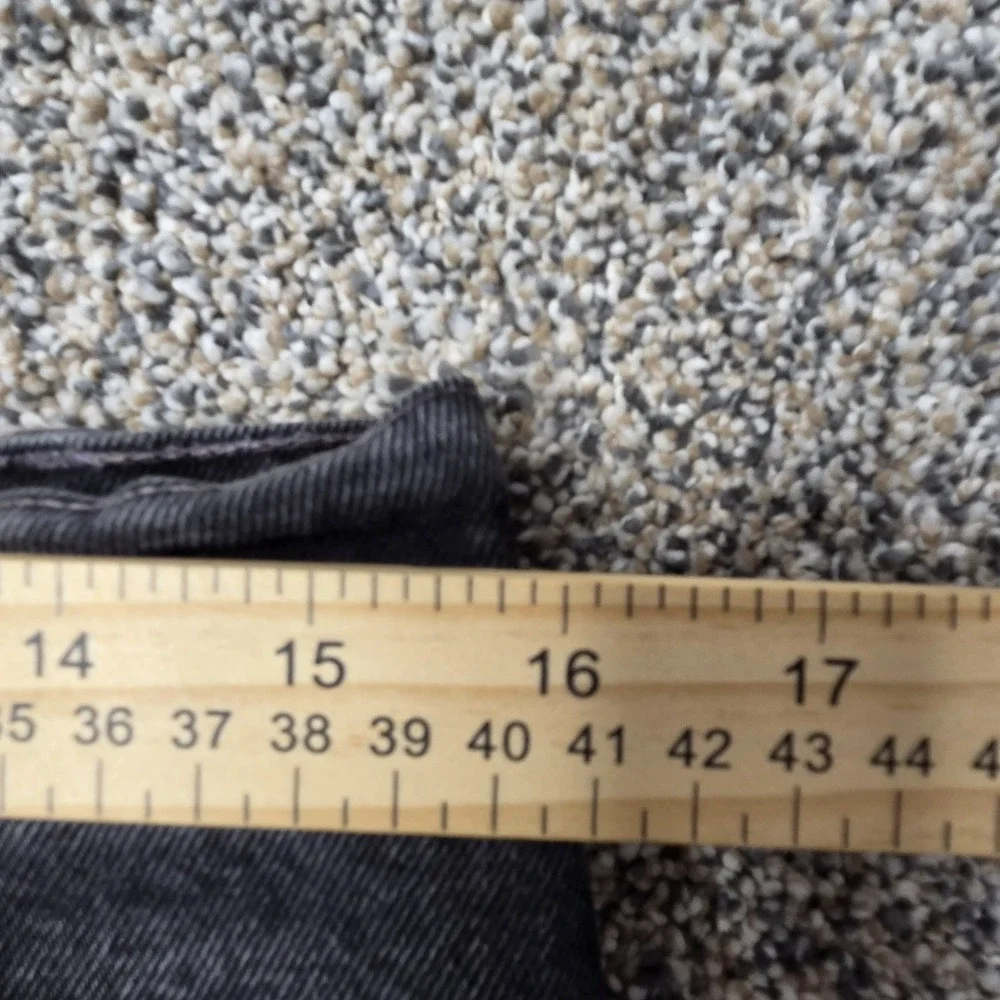Levis 560 Loose Fit‎ Tapered Leg Jeans Mens 33x34 Faded Black Vintage Denim